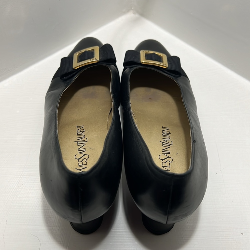 Yves Saint Laurent Shoe - Picture 3 of 7